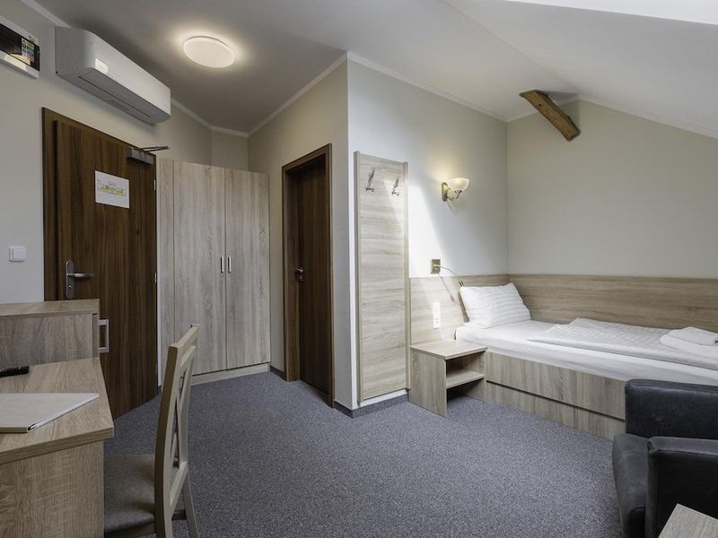 Hotel Photo 12