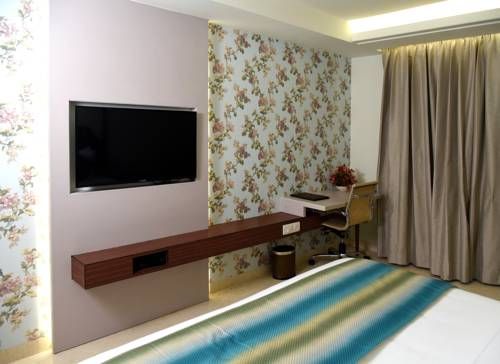 The Exotica Grand