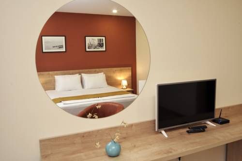 Hotel Photo 9