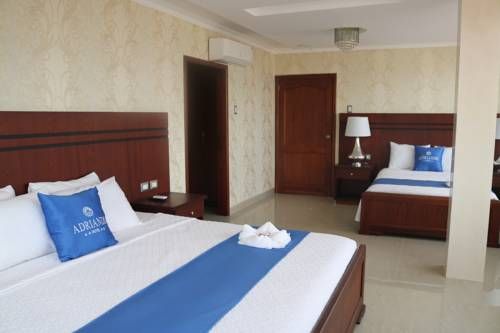 Hotel Photo 8