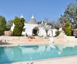 Trullo Cime Bianche Cisternino Italy