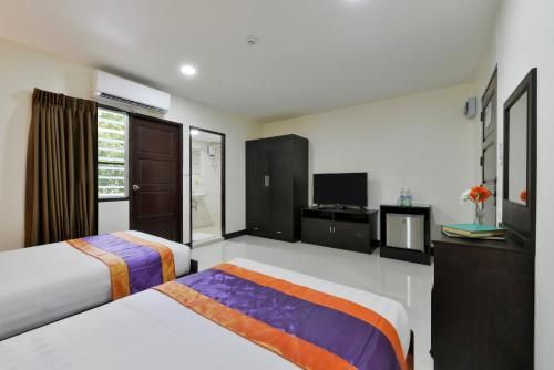 Hotel Photo 6