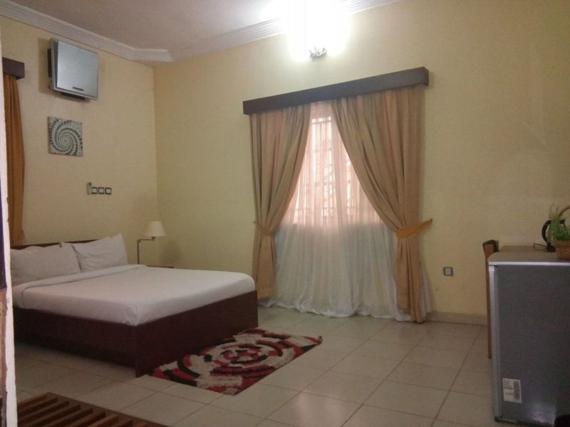 Hotel Photo 1