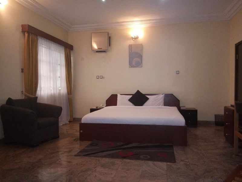 Hotel Photo 6