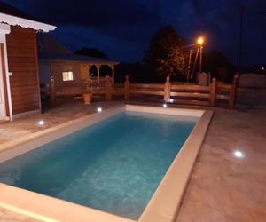 Villa piscine Ribourgeon Folle Anse Guadeloupe
