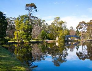 The Pond House Trentham Glenlyon Australia