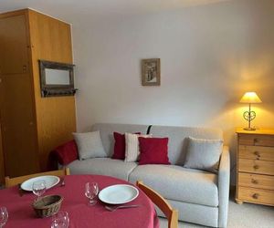 Apartment Les dauphinelles Meribel France