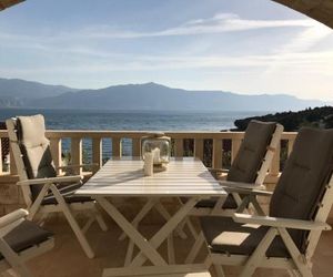 Beach apartmant Postira Croatia