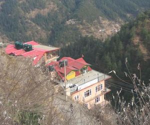 Decent stay near Sanjauli Shimla India