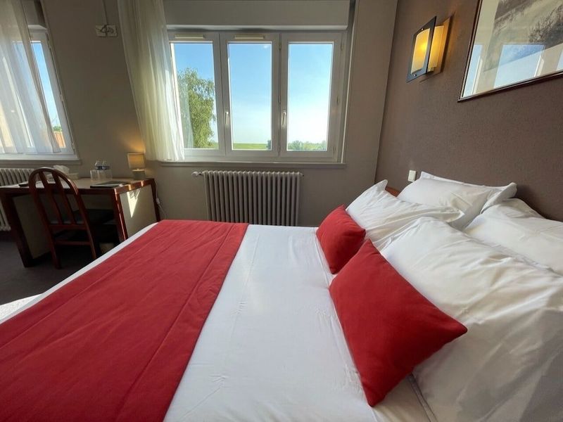 Hotel Photo 8
