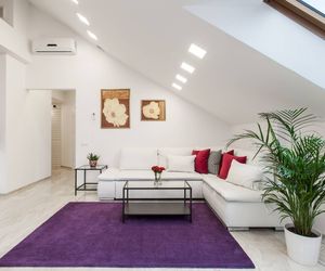 Artists Hideaway Apartment Vilnius Lithuania