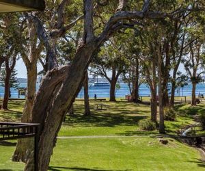 28 Bay Parklands, 2 Gowrie Ave - pool, tennis + stunning views Nelson Bay Australia