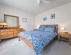 1 Laman Lodge, 15 Laman Street - stunning air conditioned unit with water views and WIFI Nelson Bay Australia