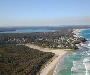 The Surf Way Cottage - Berrara Sussex Inlet Australia