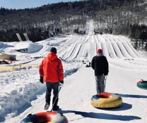 Chalets Alpins- 40 Chemin des Skieurs (Unité B) Stoneham Canada