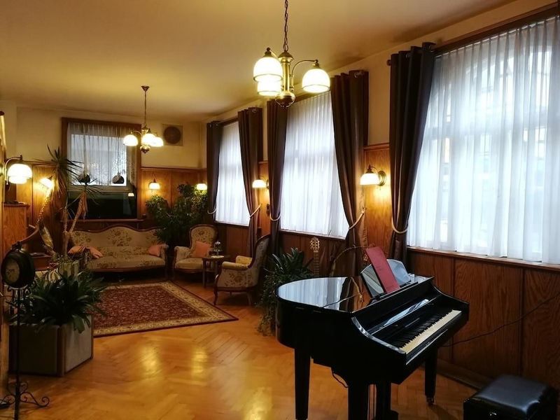 Hotel Photo 9