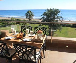 GAVA 2 BEACHFRONT PENTHOUSE Castelldefels Spain