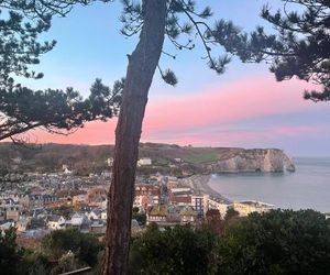 Chante Brise Etretat France