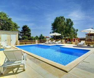 Apartments Puntica Liznjan Croatia