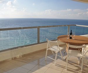Sky Home Luxury Apartment with Sea View Bat Yam Israel