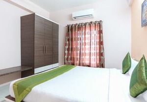 OYO 26151 House Khas Pranaam Apartment Kolhapur India