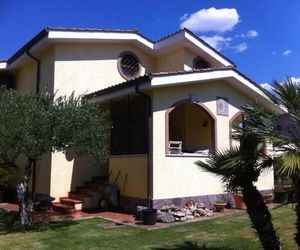Paolines suite in villa Fiumicino Italy