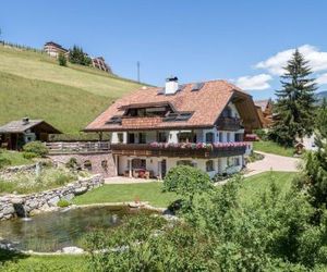Appartment Hossler Valdaora Italy