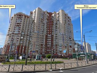 Квартира у метро "Комендантский пр."