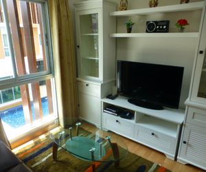1 Double bedroom Apartment with Swimming pool security and high speed WiFi Udon Thani City Thailand
