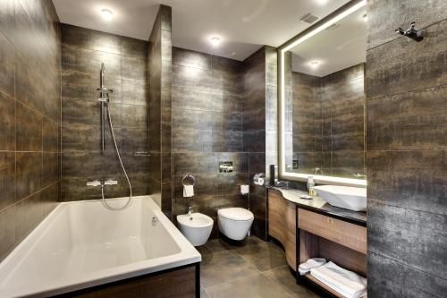 Hotel Photo 11