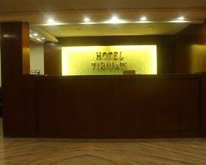 NearBy Hotel