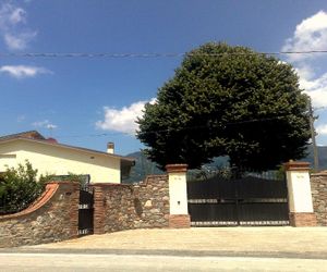 VILLA IN LUCCA placed in a residential area, all services nearby Capannori Italy