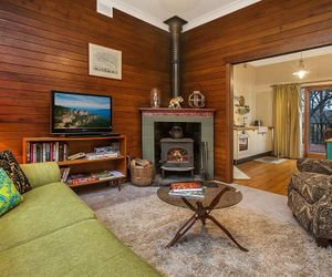 2 Bedroom Cottage Allambee Katoomba Australia