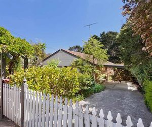 2 Bedroom Leura Bungalow Leura Australia