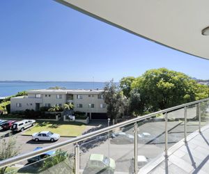 4-Bedroom Apartment -Oasis, Unit 9 Nelson Bay Australia