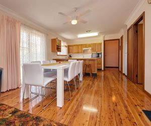 3-Bedroom House -Nelson Street- PET FRIENDLY Nelson Bay Australia