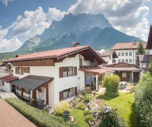 Chalet Holzerstubn Ehrwald Austria
