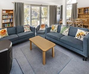 Matilda - Spacious & centrally located with great lake views Jindabyne Australia