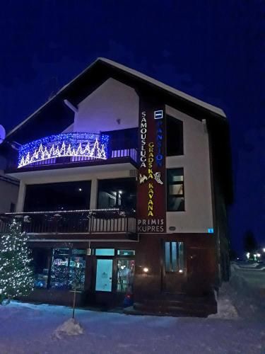 Hotel Photo 1