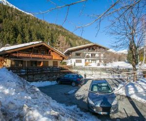 Chalets dHenri 63 Argentiere France