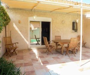 Fabulous Holiday Home with Swimming Pool in Narbonne Narbonne France