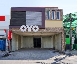 OYO Life 2108 Griya Aisyah Residence Surabaya Indonesia