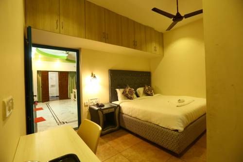 Hotel Photo 9