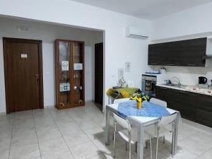 Lincoln B&B Caserta Italy