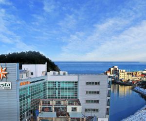 Siesta Guesthouse Gangneung South Korea