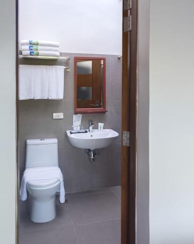 Hotel Photo 9