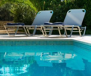 Stone-built Pr. pool Villa,  sea view, breakfast Atsipopulo Greece
