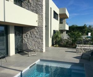 Villa dexception, piscine, vue mer, plage à 100M Ajaccio France