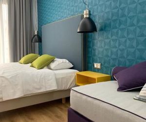 White Bottle Superior Apartments Thessaloniki Greece