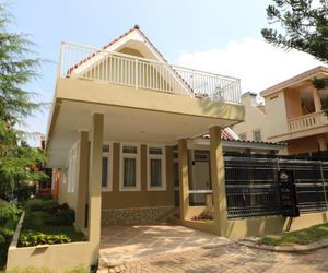 Diyar Villas R7/3 Cianjur Indonesia